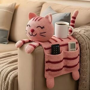 Cat Armrest Organizer - Pink/Red - DIY Crotchet Kit
